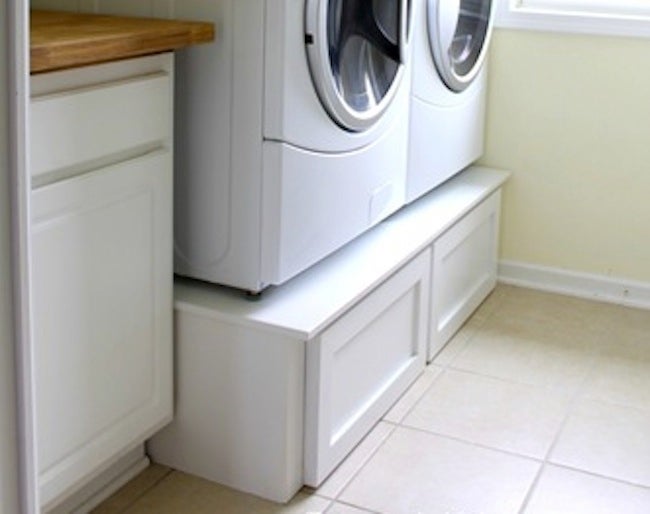 DIY Laundry Room Storage - Riser