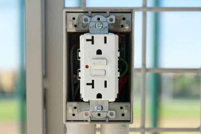 Types of Electrical Outlets: GFCI Outlet