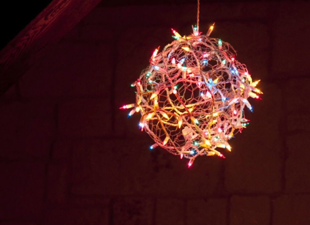DIY Christmas Decorations: 10 Outdoor Lighting Ideas - Bob Vila