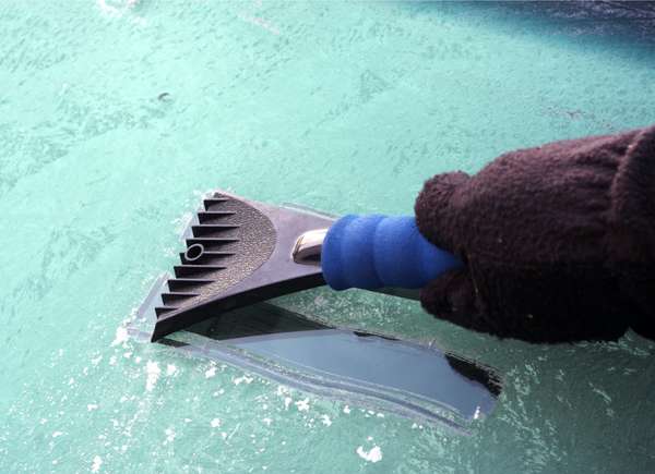 defrost car windshield